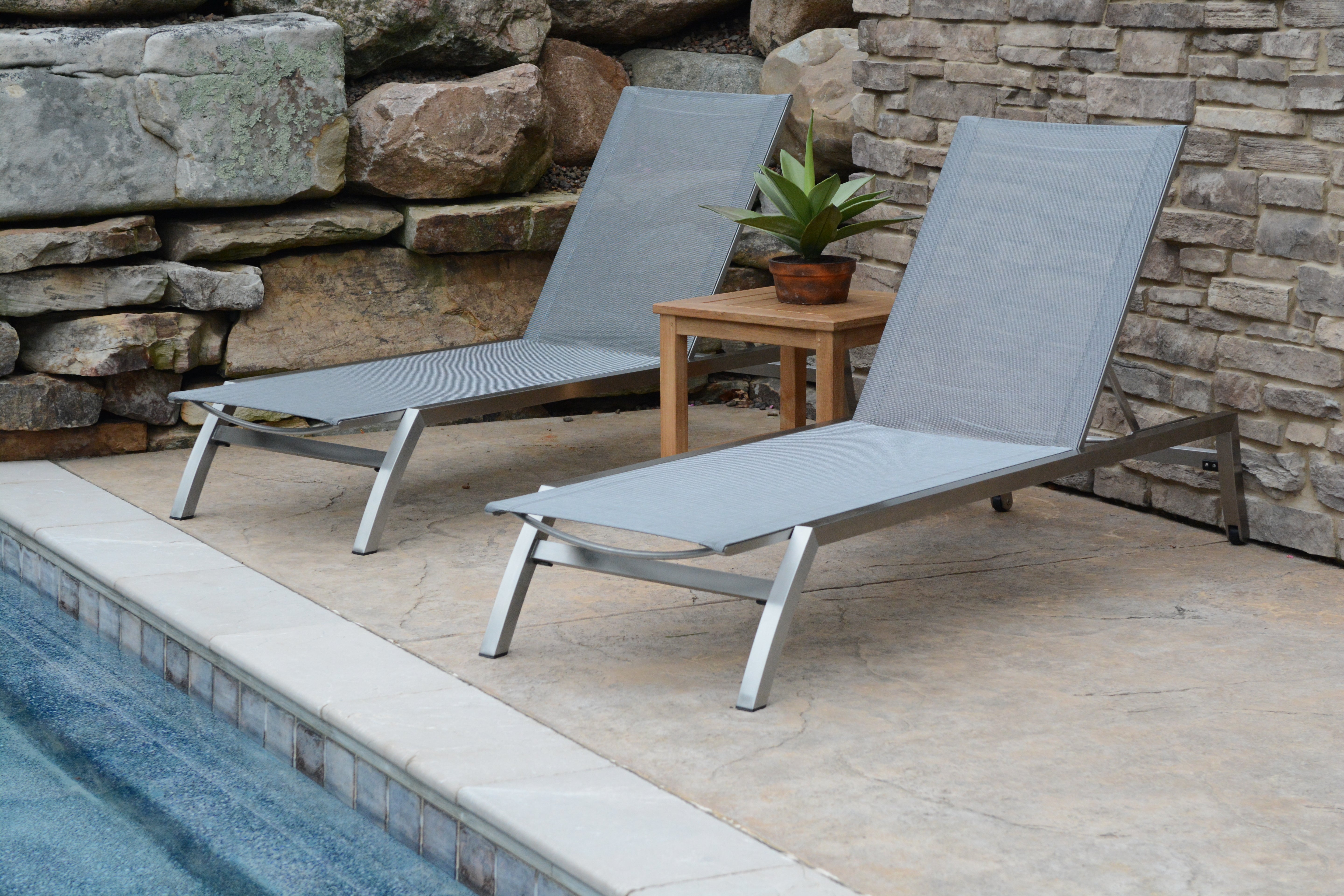 Avanti Lounger