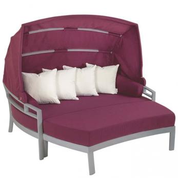 KOR Cushion Lounge with Shade